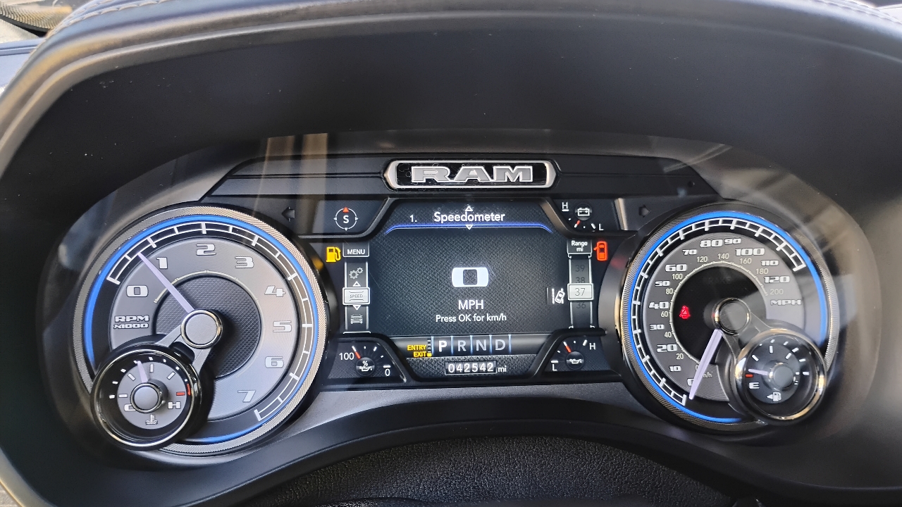 RAM 1500 Limited 4x4 Crew Cab 5'7" Box 2021