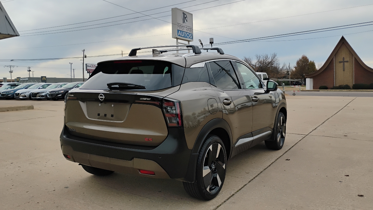 Nissan Kicks SR FWD 2025