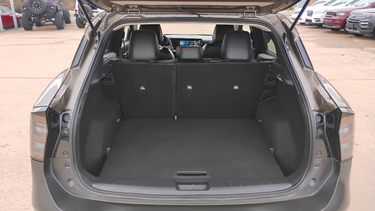 Nissan Kicks SR FWD 2025