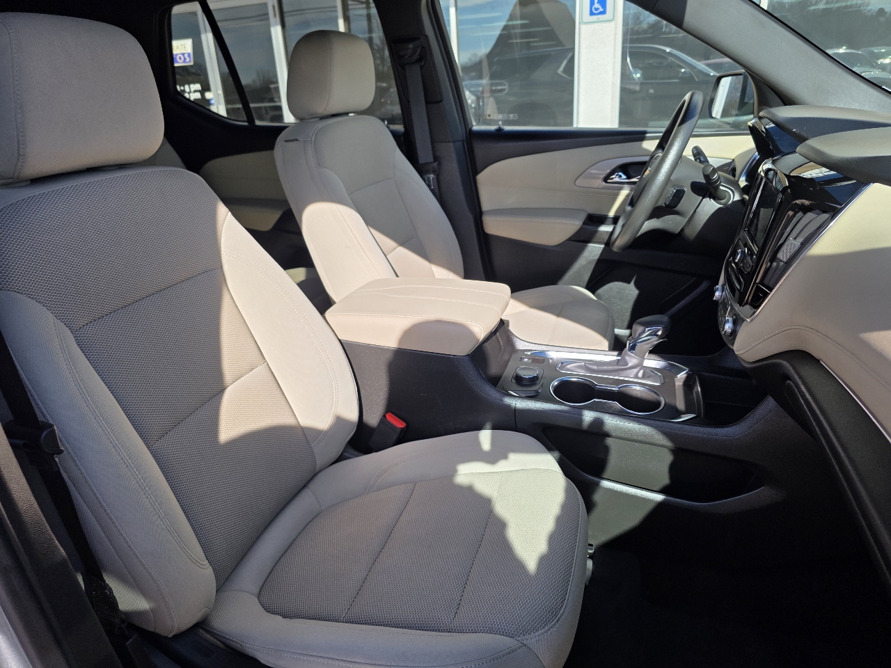 Chevrolet Traverse AWD 4dr LS w/1LS 2023