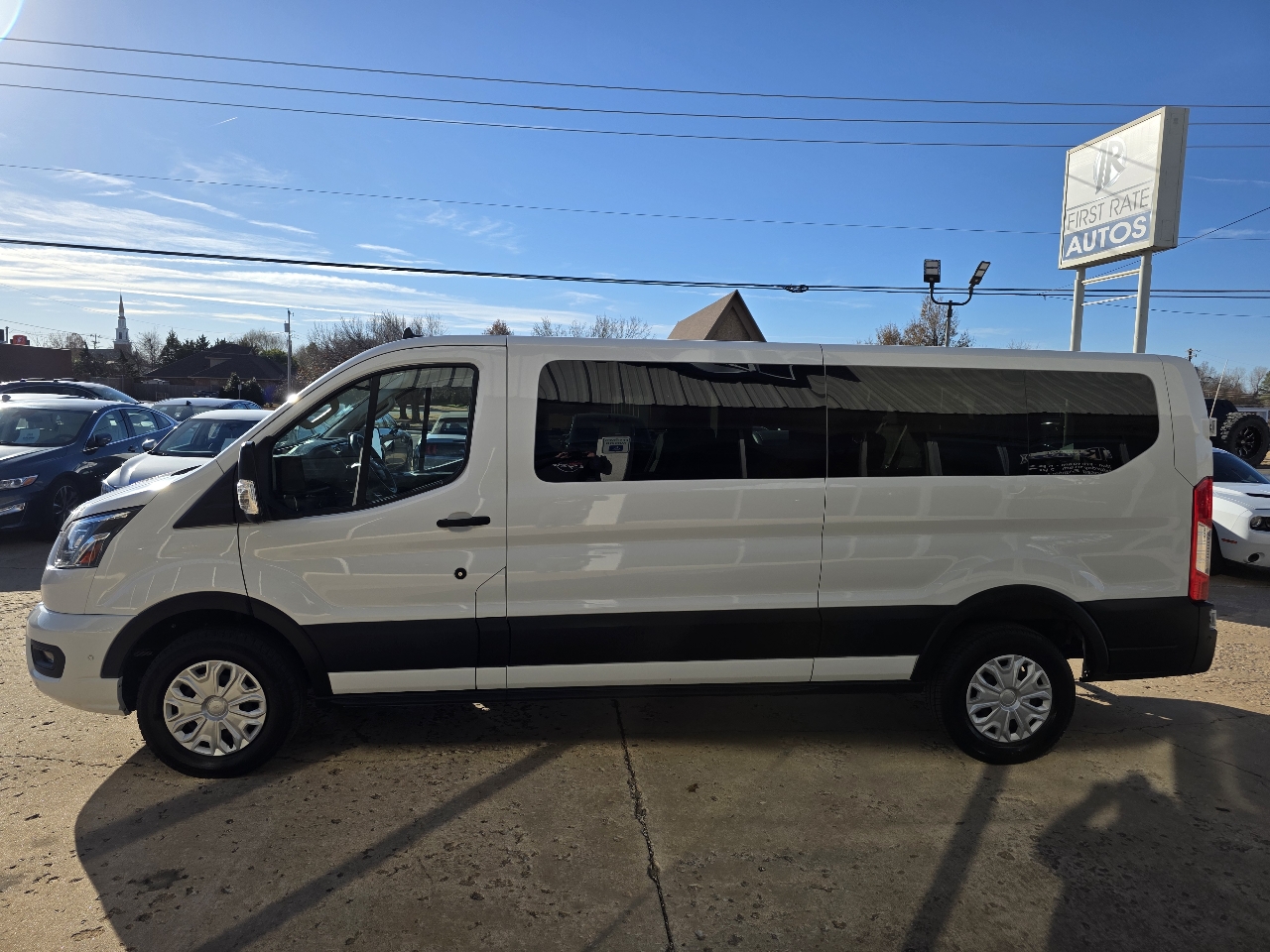 Ford Transit Passenger Wagon T-350 148" Low Roof XLT RWD 2023