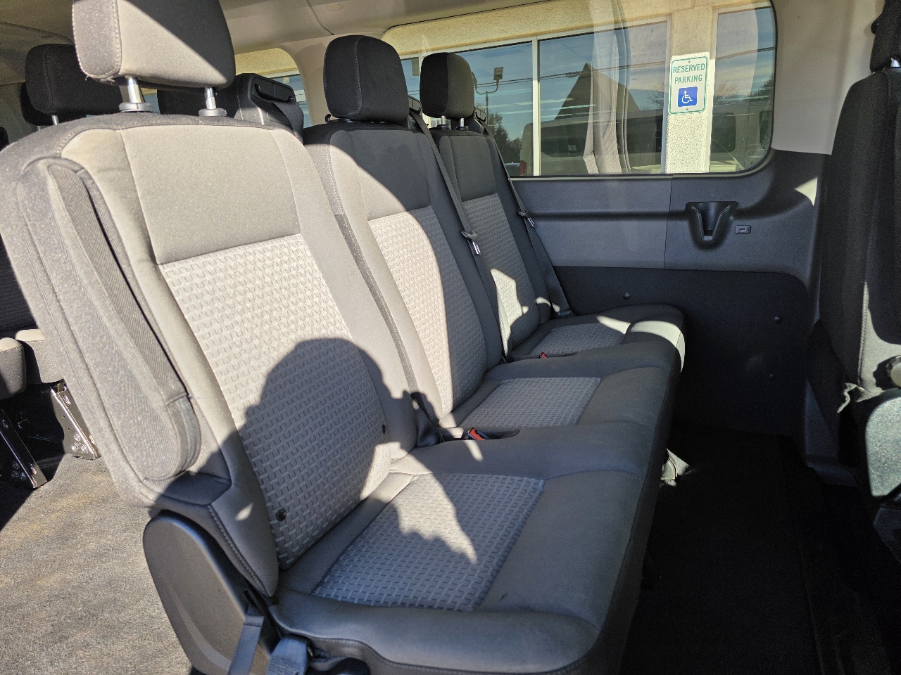 Ford Transit Passenger Wagon T-350 148" Low Roof XLT RWD 2023