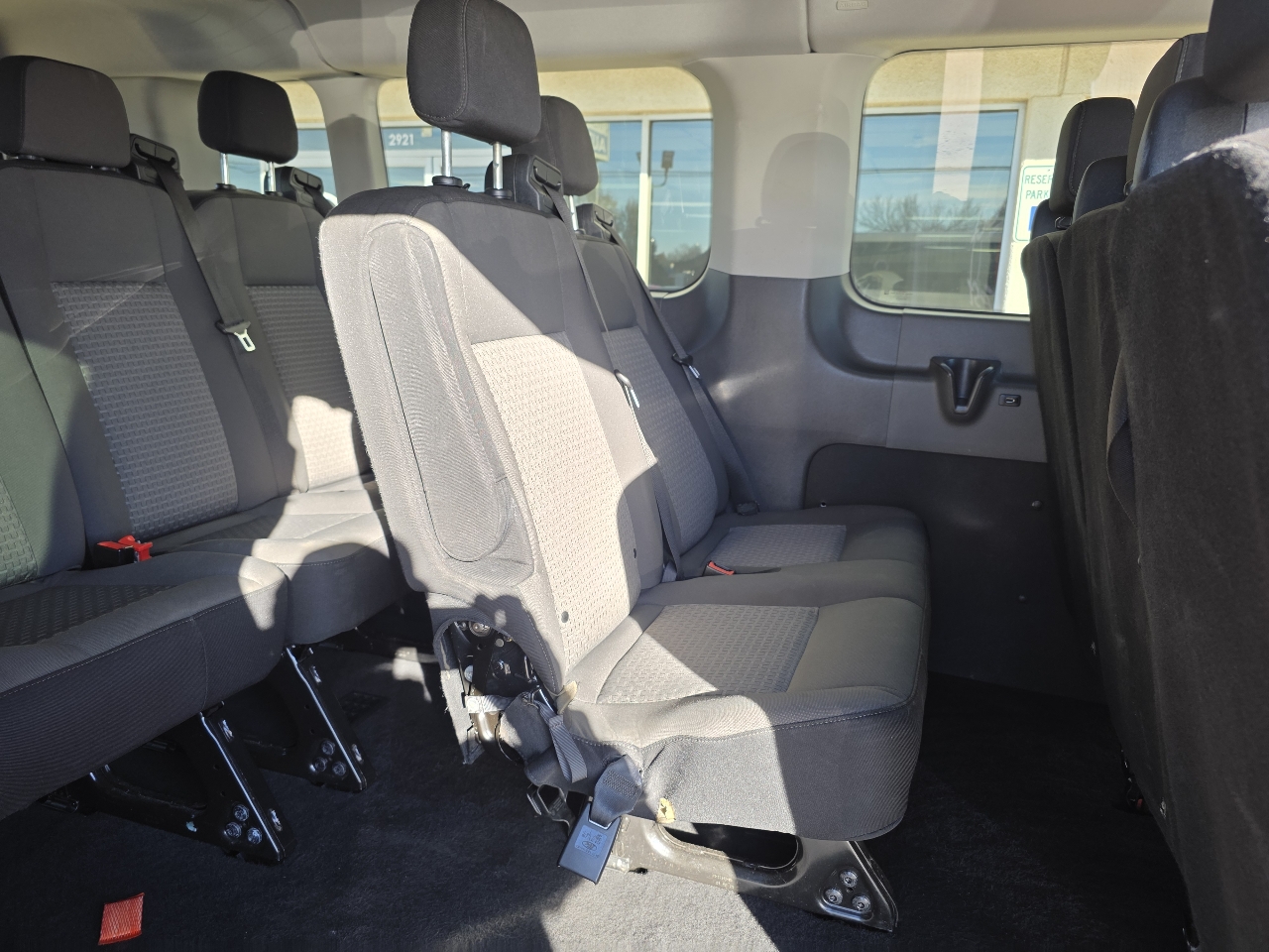 Ford Transit Passenger Wagon T-350 148" Low Roof XLT RWD 2023