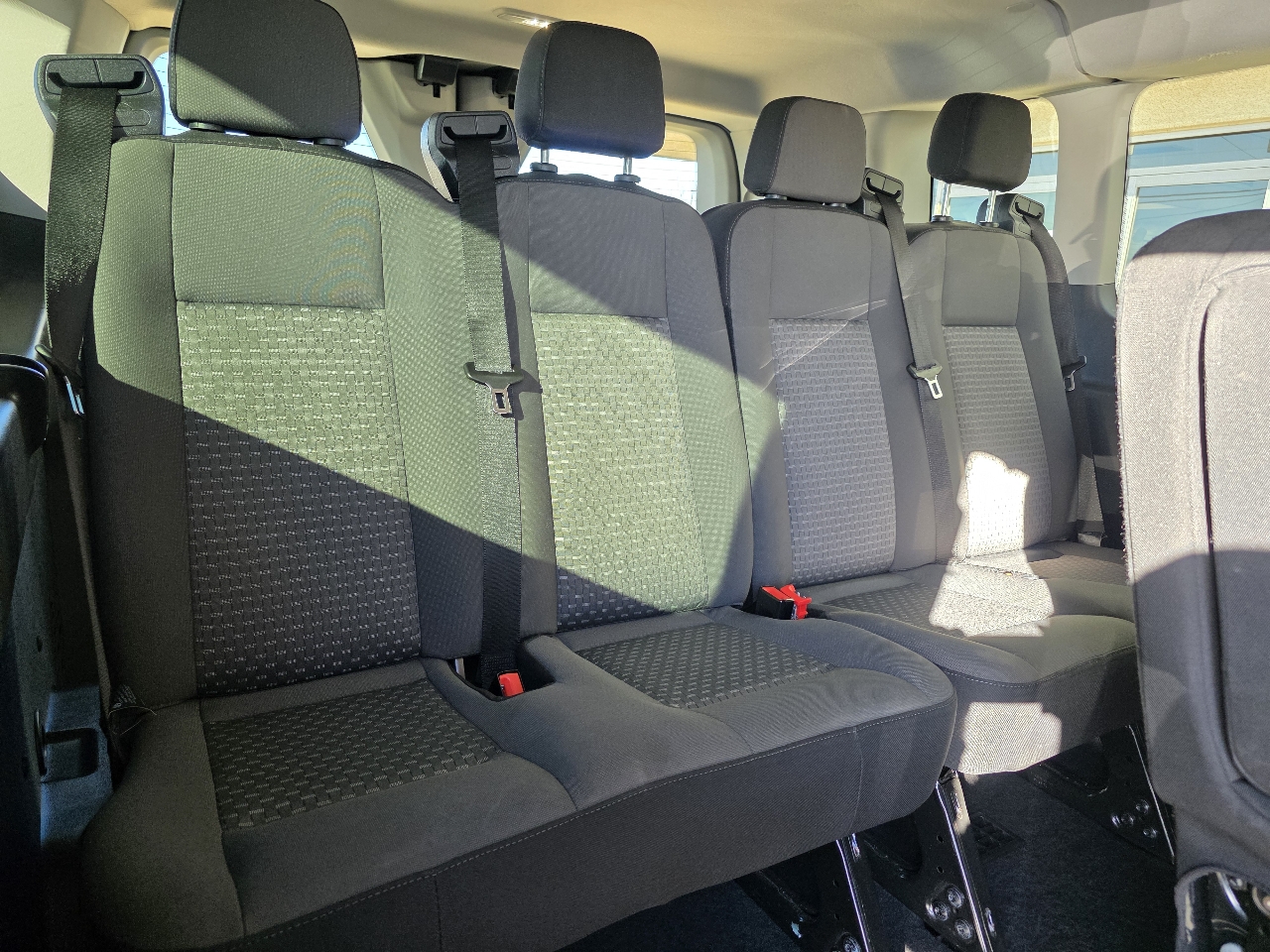 Ford Transit Passenger Wagon T-350 148" Low Roof XLT RWD 2023