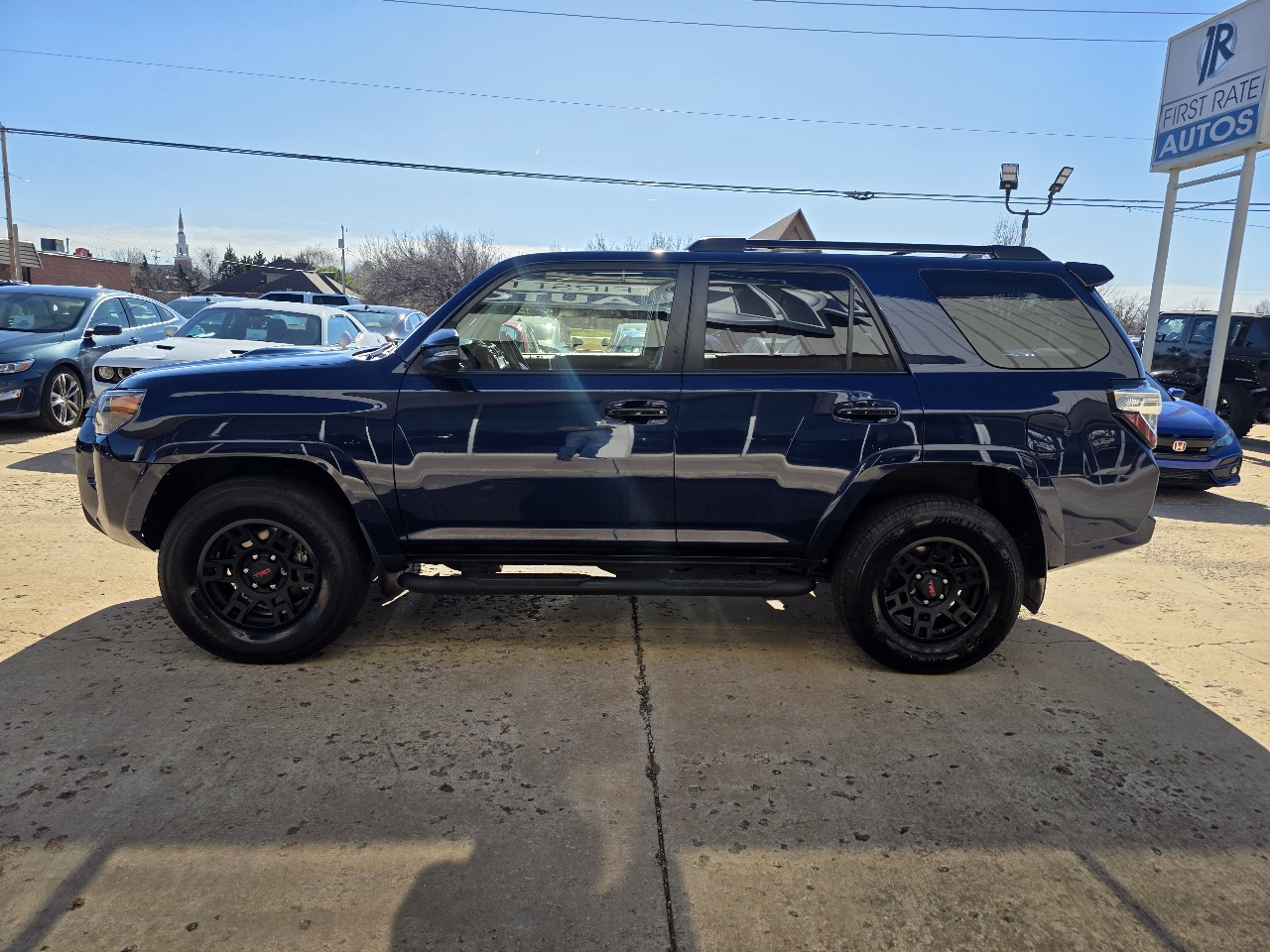 Toyota 4Runner Venture 4WD (Natl) 2021