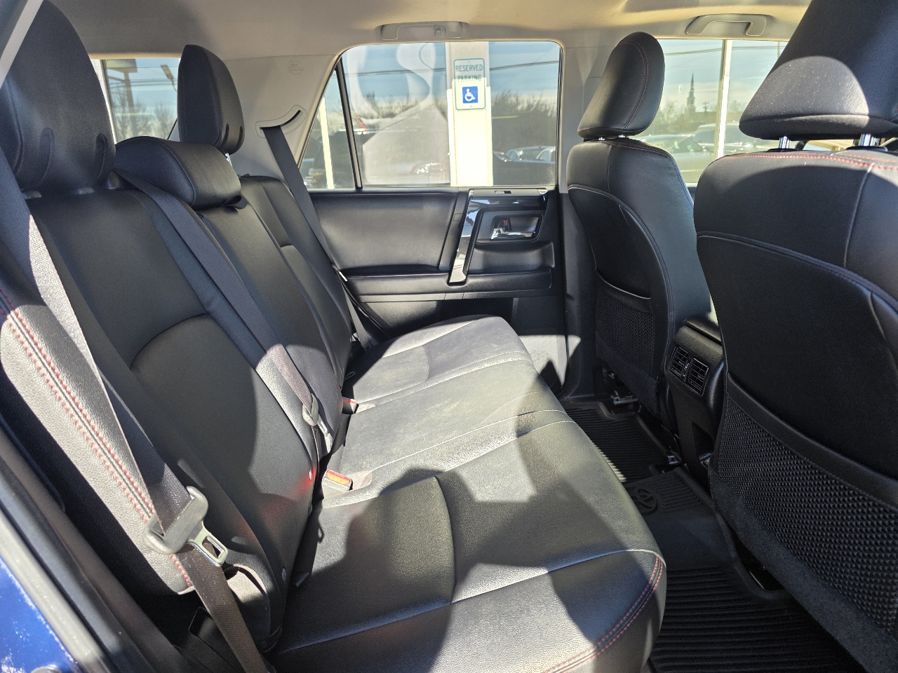 Toyota 4Runner Venture 4WD (Natl) 2021