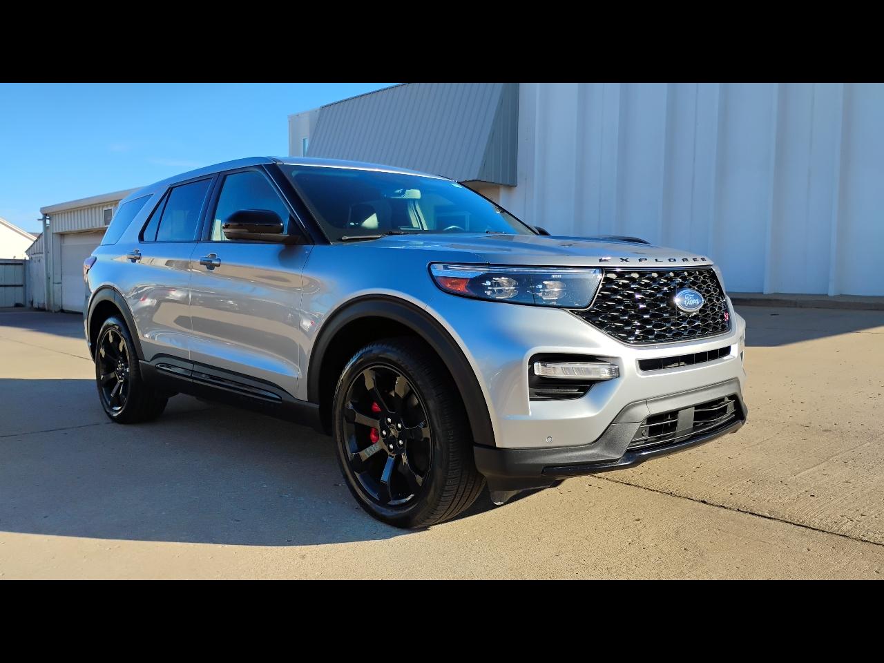 2022 Ford Explorer ST 4WD