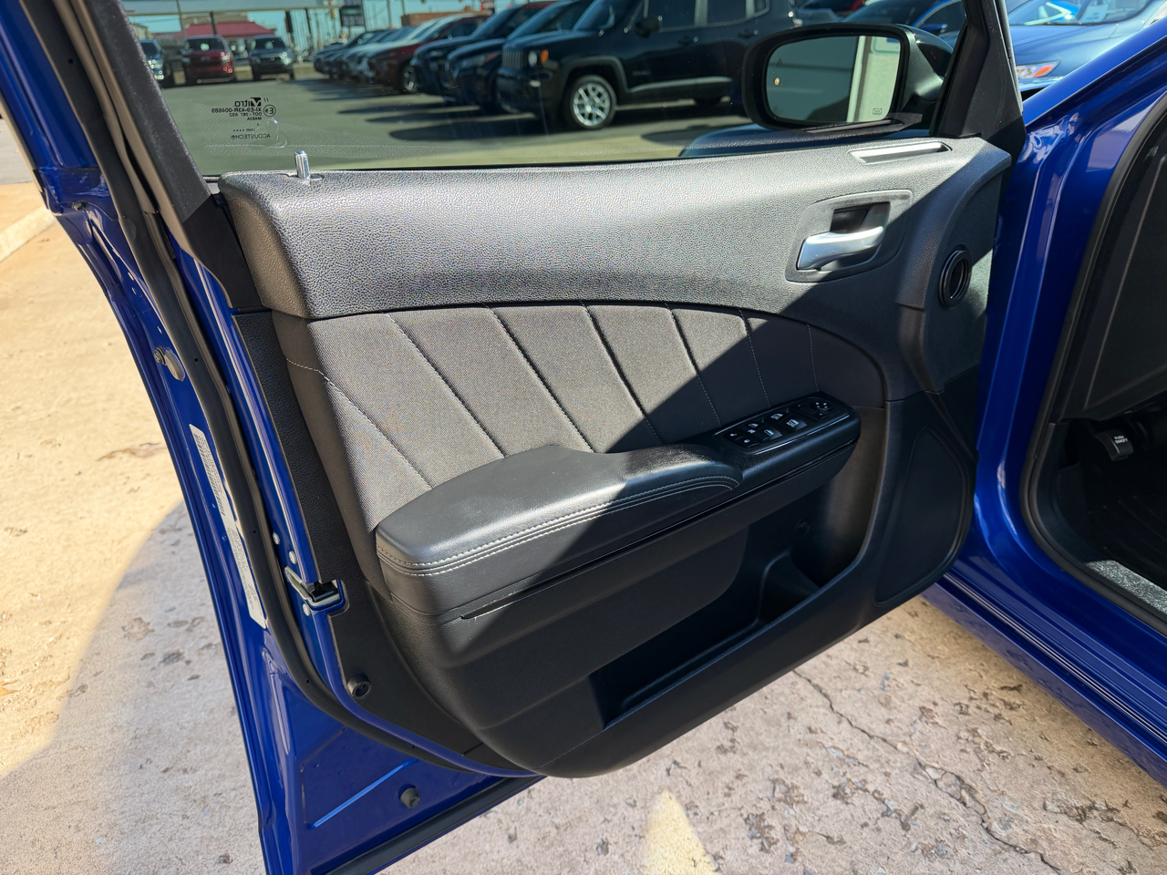 Dodge Charger SXT RWD 2022