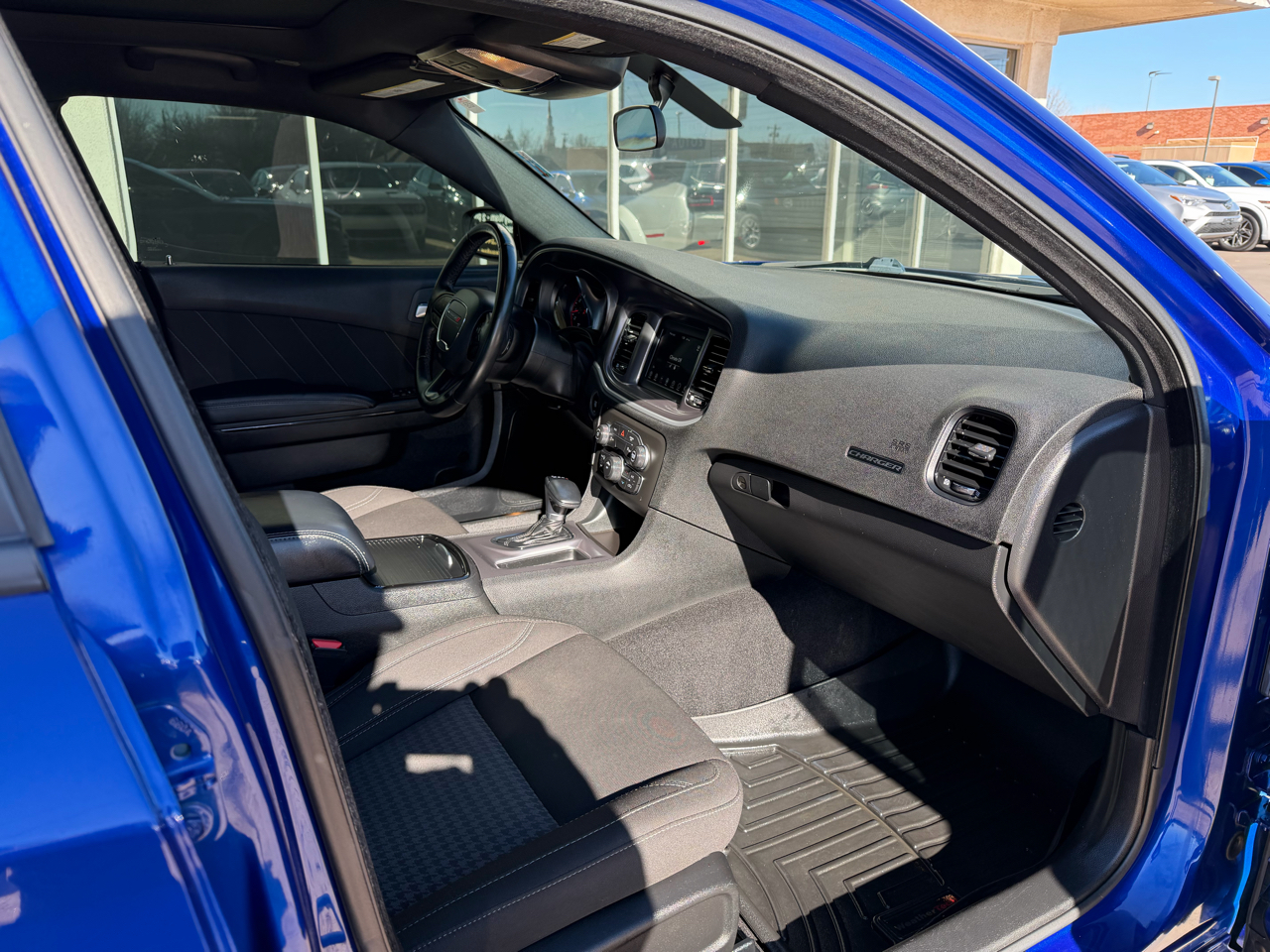 Dodge Charger SXT RWD 2022