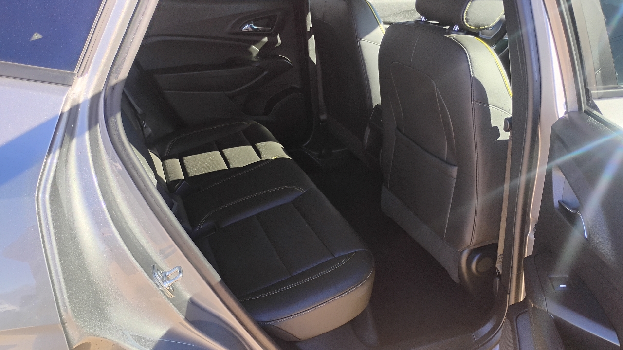 Chevrolet Trax FWD 4dr ACTIV 2025