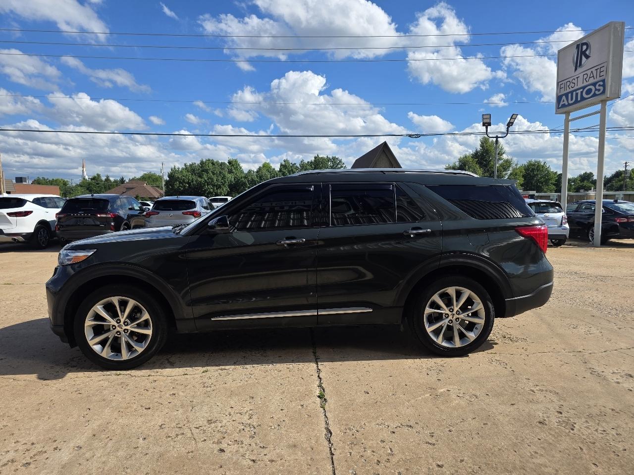 Ford Explorer Platinum 4WD 2022