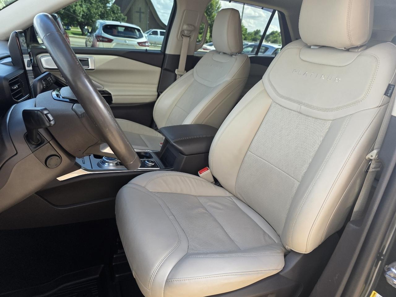 Ford Explorer Platinum 4WD 2022