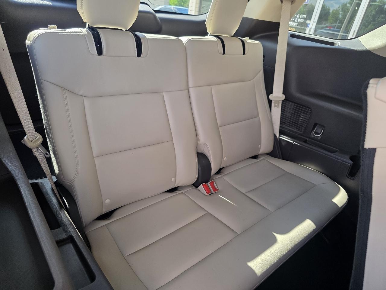 Ford Explorer Platinum 4WD 2022