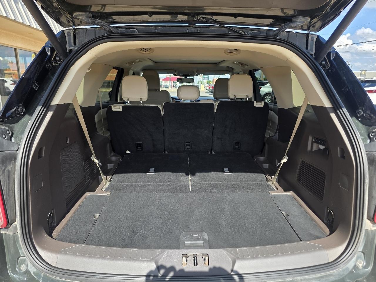 Ford Explorer Platinum 4WD 2022