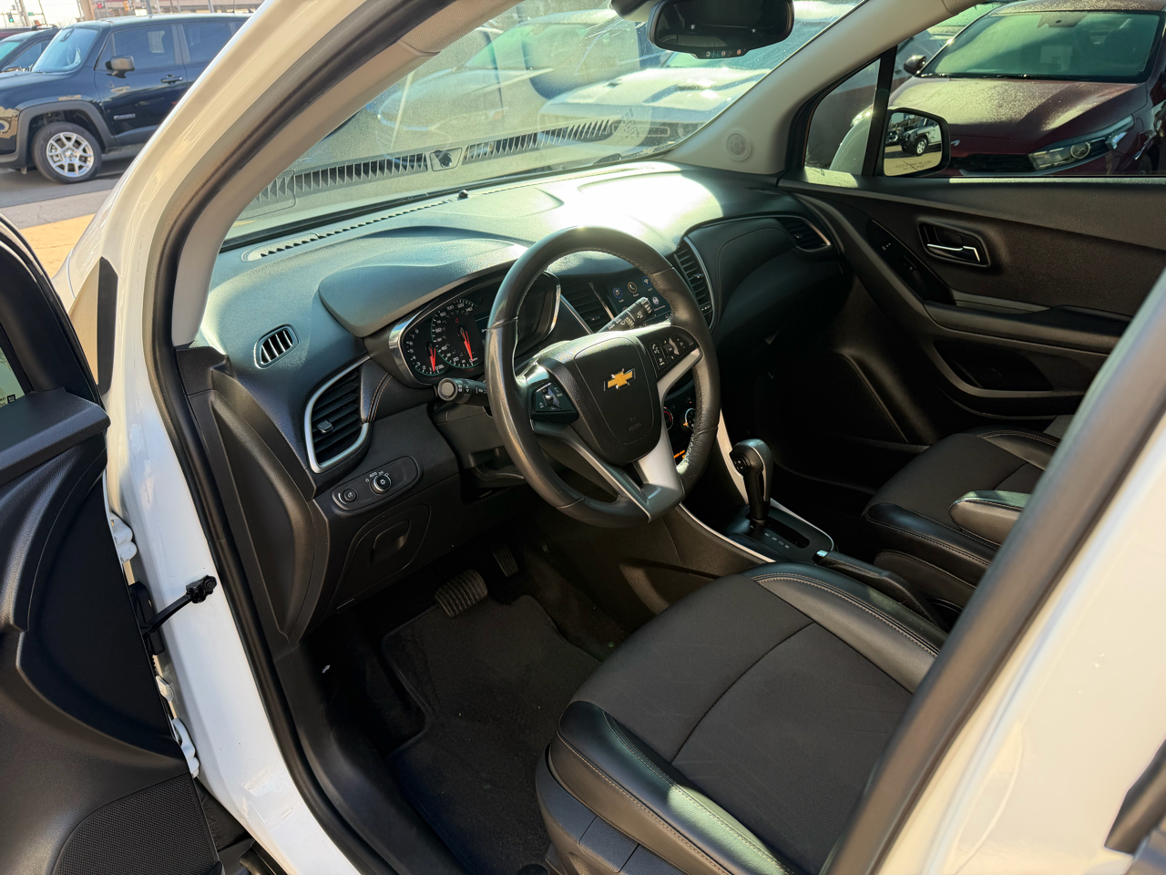 Chevrolet Trax FWD 4dr LT 2021