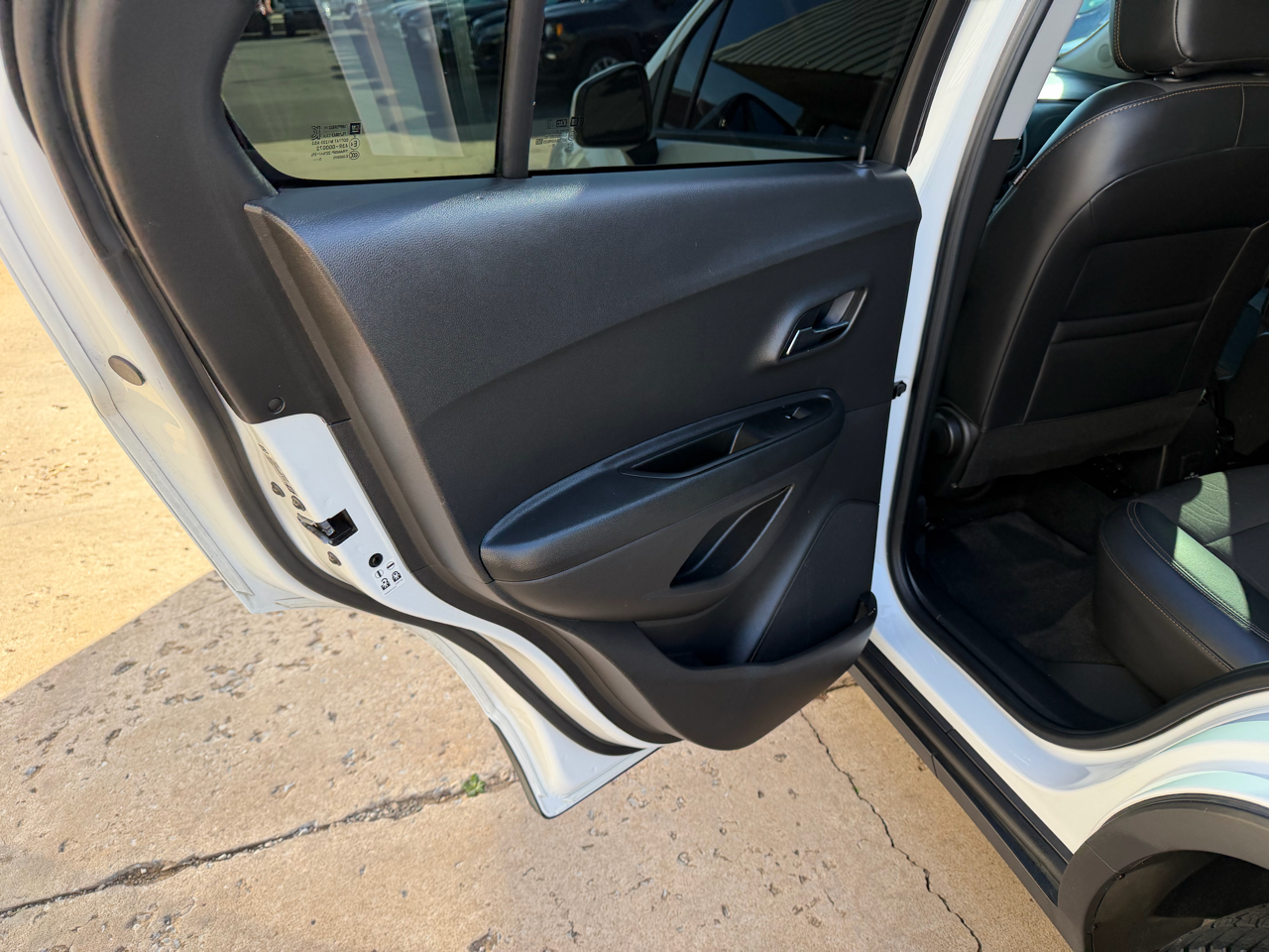 Chevrolet Trax FWD 4dr LT 2021