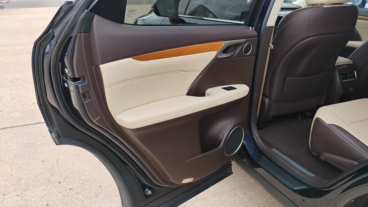 Lexus RX 350 4D SUV AWD 2016