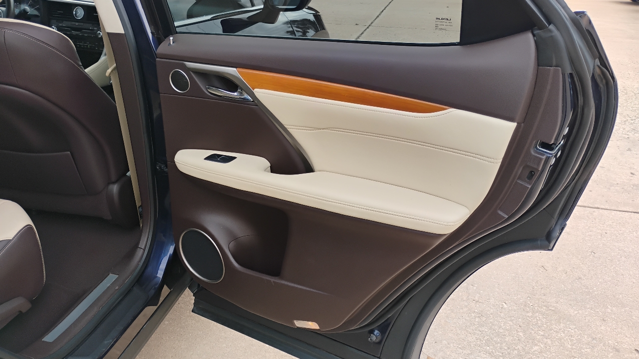 Lexus RX 350 4D SUV AWD 2016