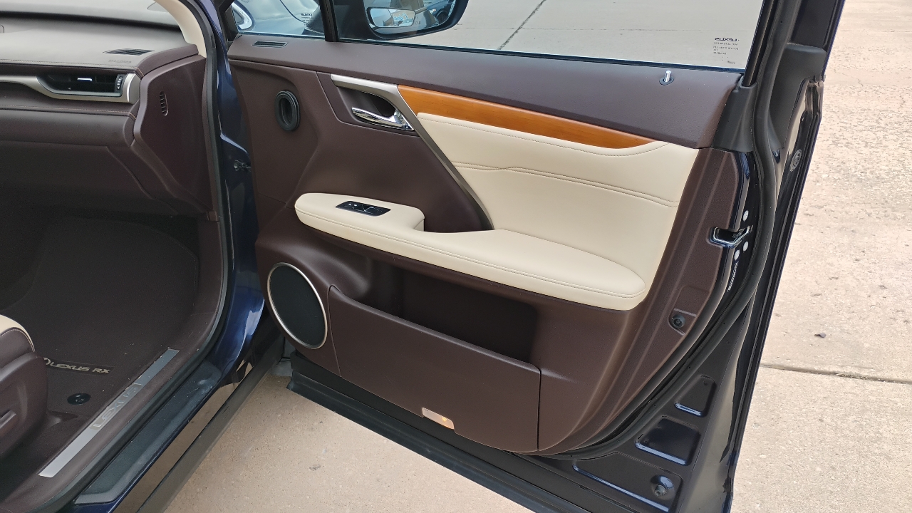 Lexus RX 350 4D SUV AWD 2016