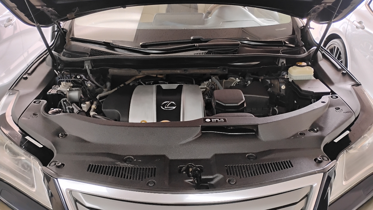 Lexus RX 350 4D SUV AWD 2016