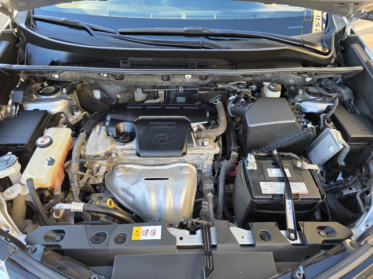 Toyota RAV4 SE AWD (Natl) 2018