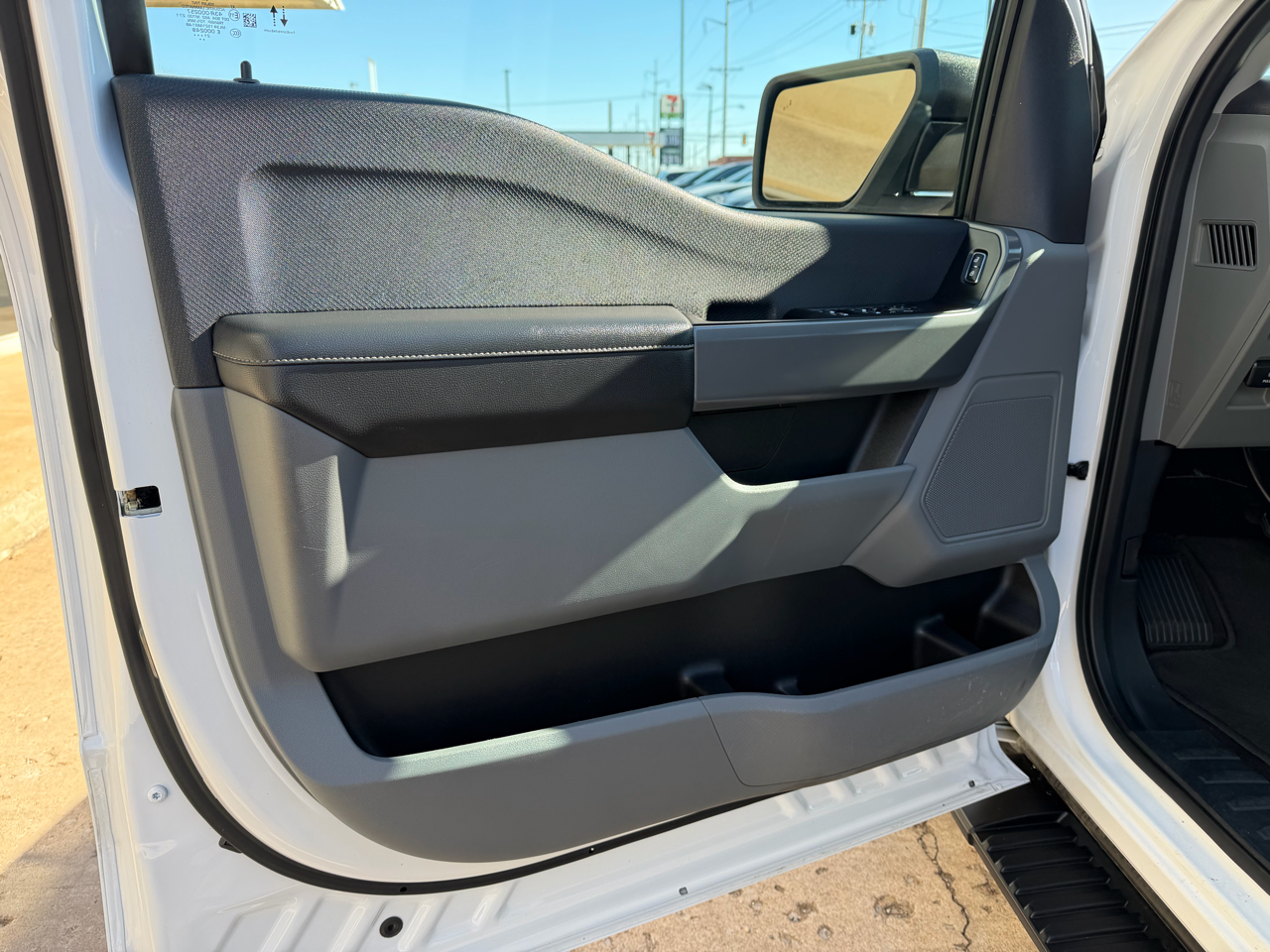 Ford F-150 XLT 2WD SuperCrew 5.5' Box 2021