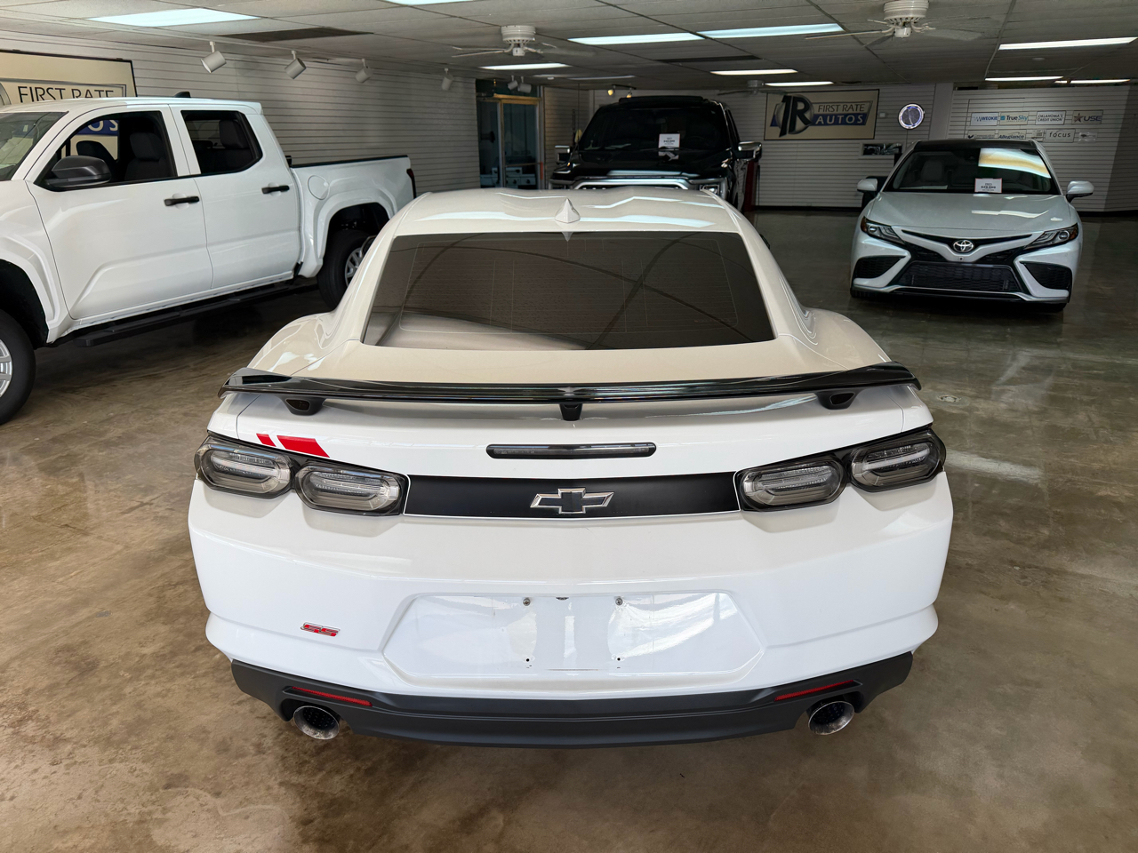 Chevrolet Camaro 2dr Cpe 1SS 2021