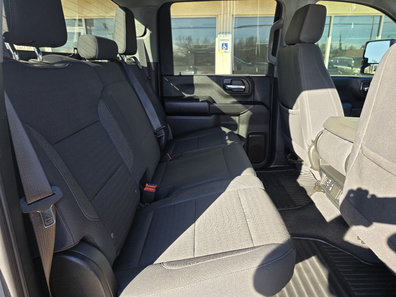 Chevrolet Silverado 2500HD 4WD Crew Cab 159" Custom 2024