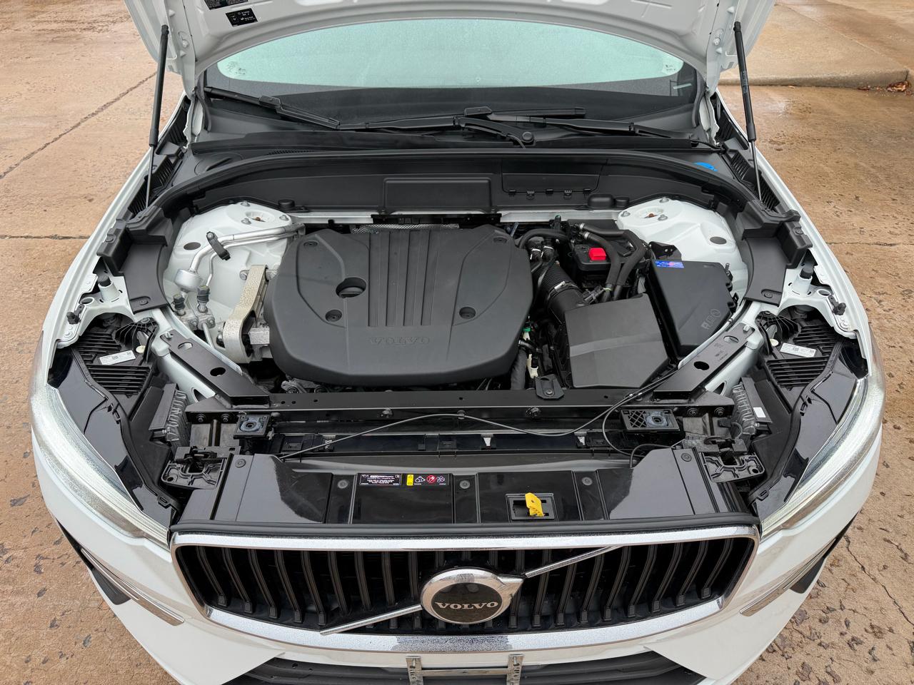 Volvo XC60 B5 AWD Momentum 2022