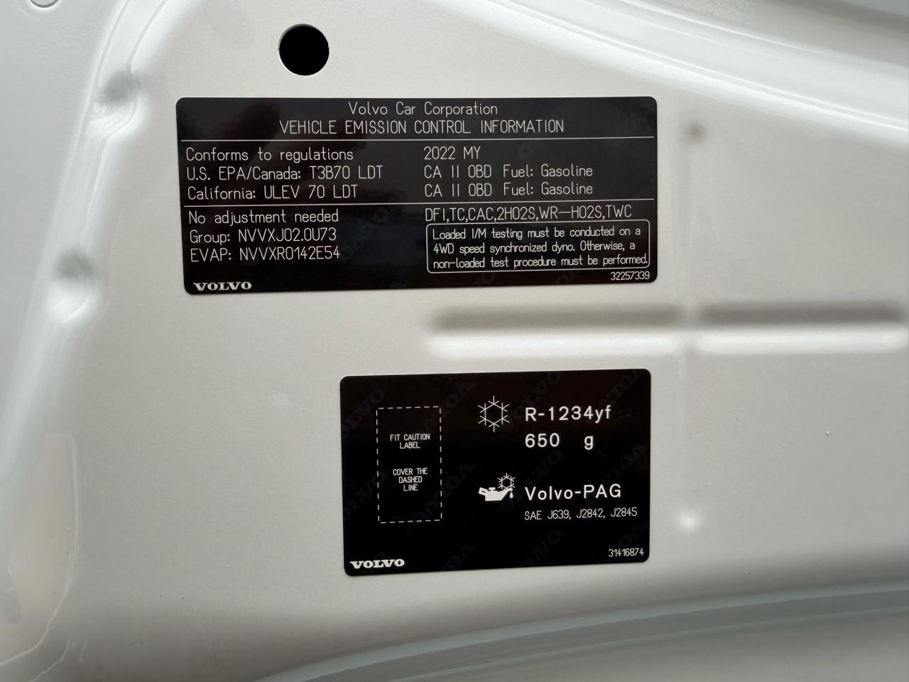 Volvo XC60 B5 AWD Momentum 2022