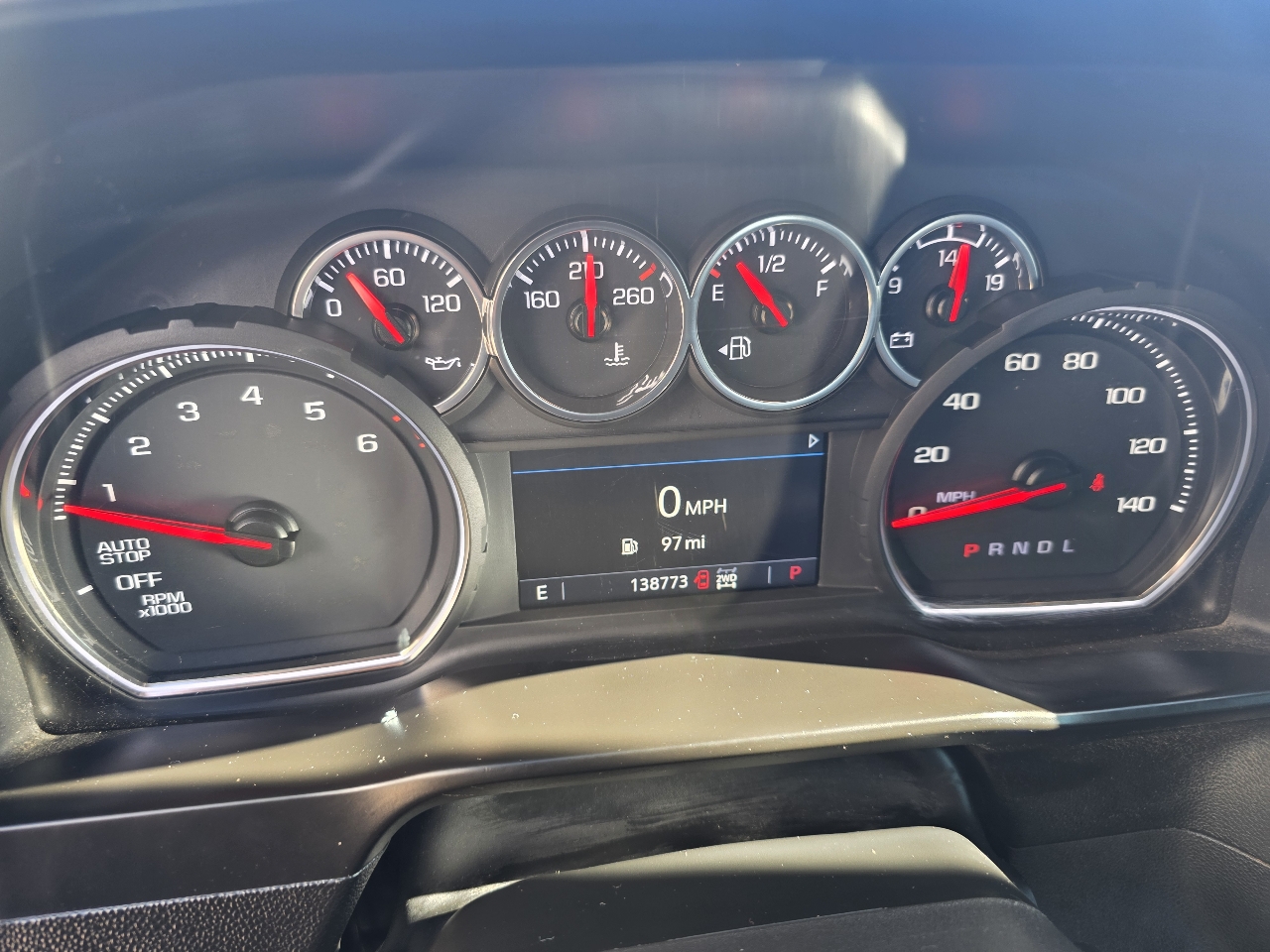 Chevrolet Silverado 1500 4WD Crew Cab 147" RST 2020