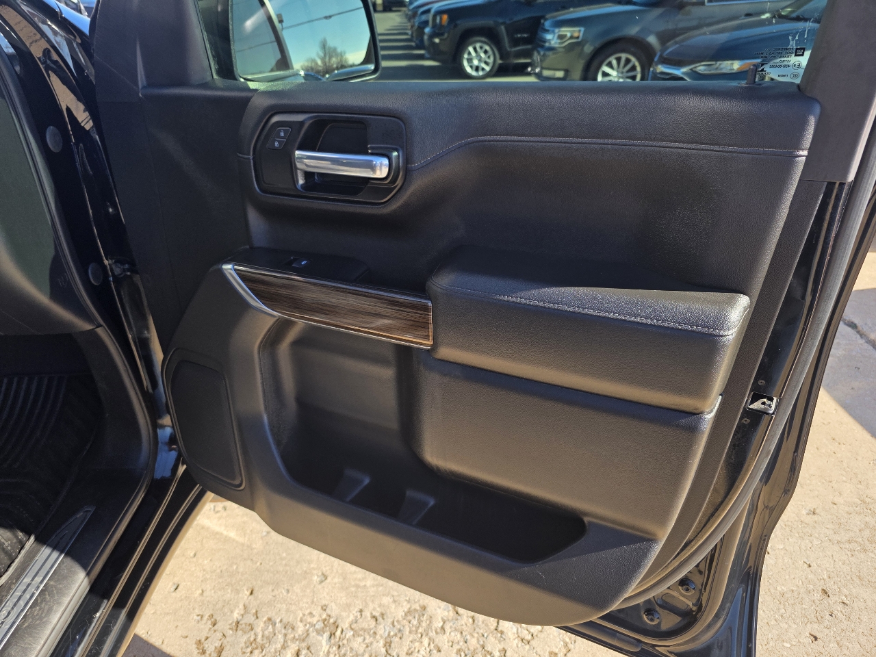 Chevrolet Silverado 1500 4WD Crew Cab 147" RST 2020