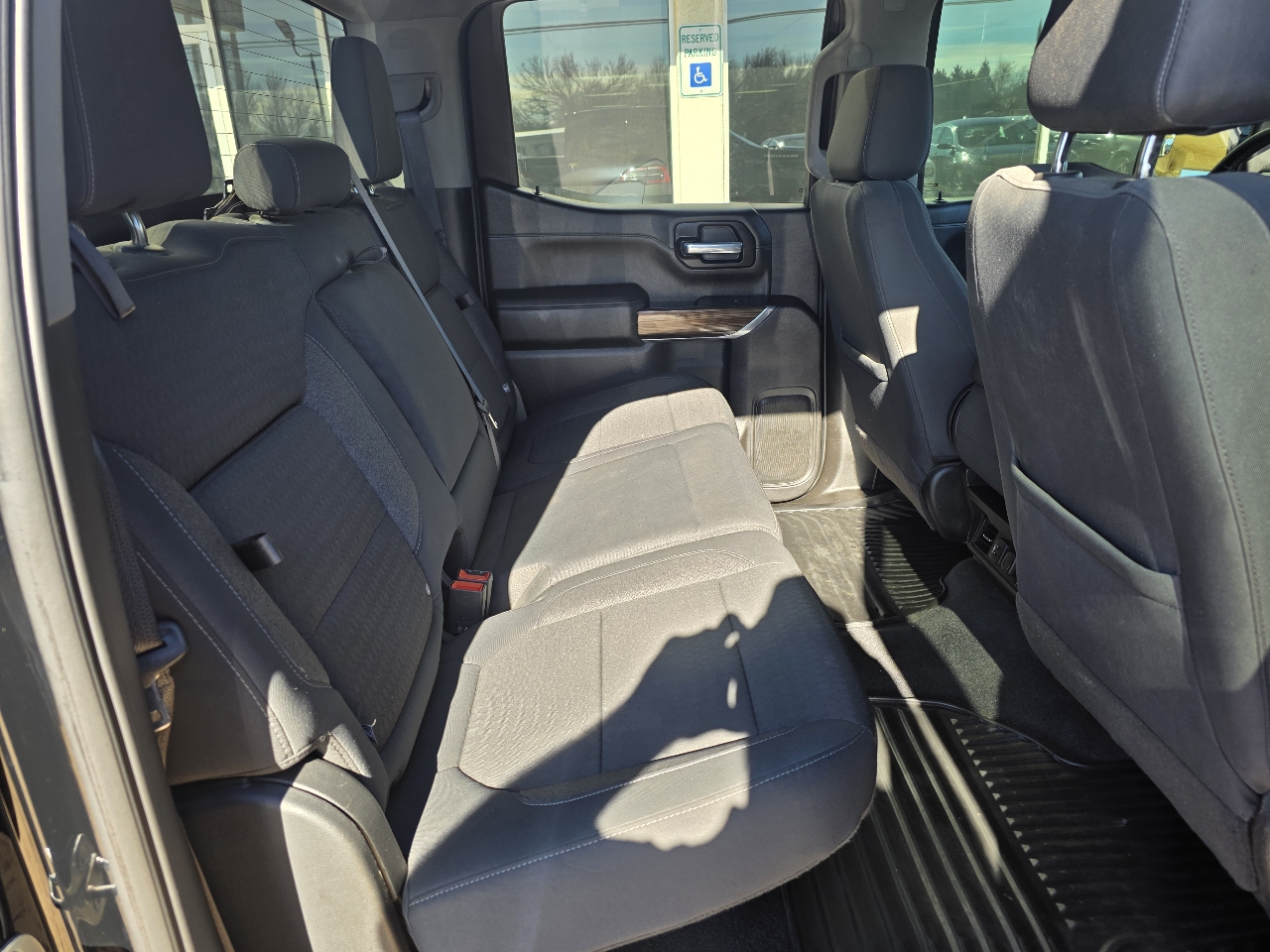 Chevrolet Silverado 1500 4WD Crew Cab 147" RST 2020