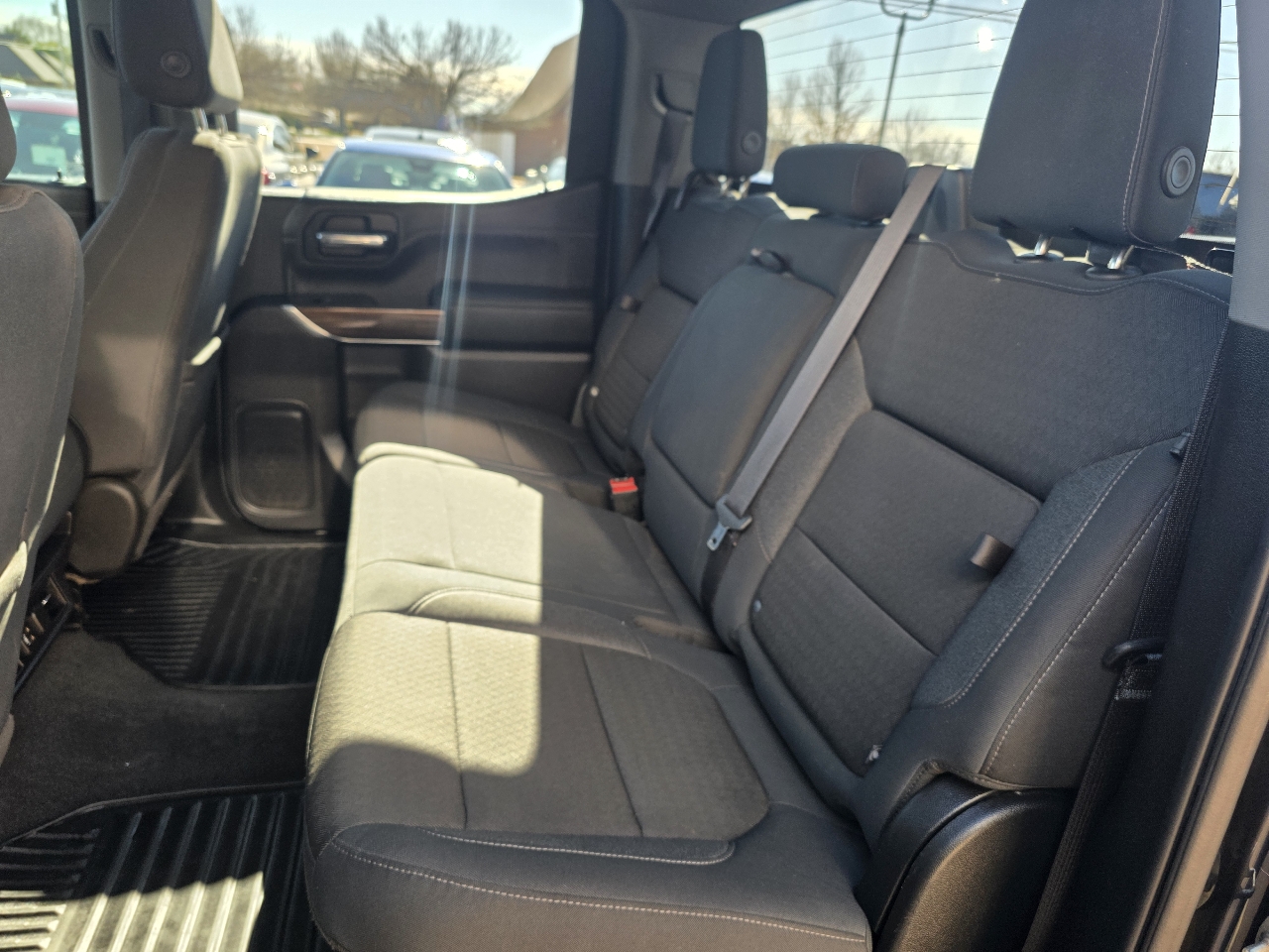 Chevrolet Silverado 1500 4WD Crew Cab 147" RST 2020