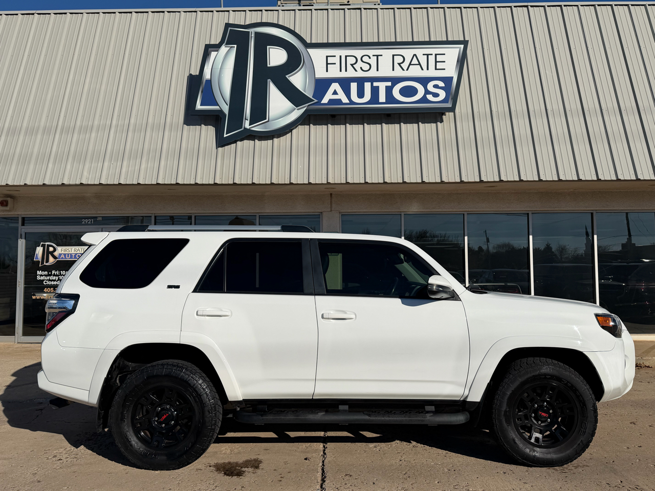 Toyota 4Runner SR5 4WD V6 2020