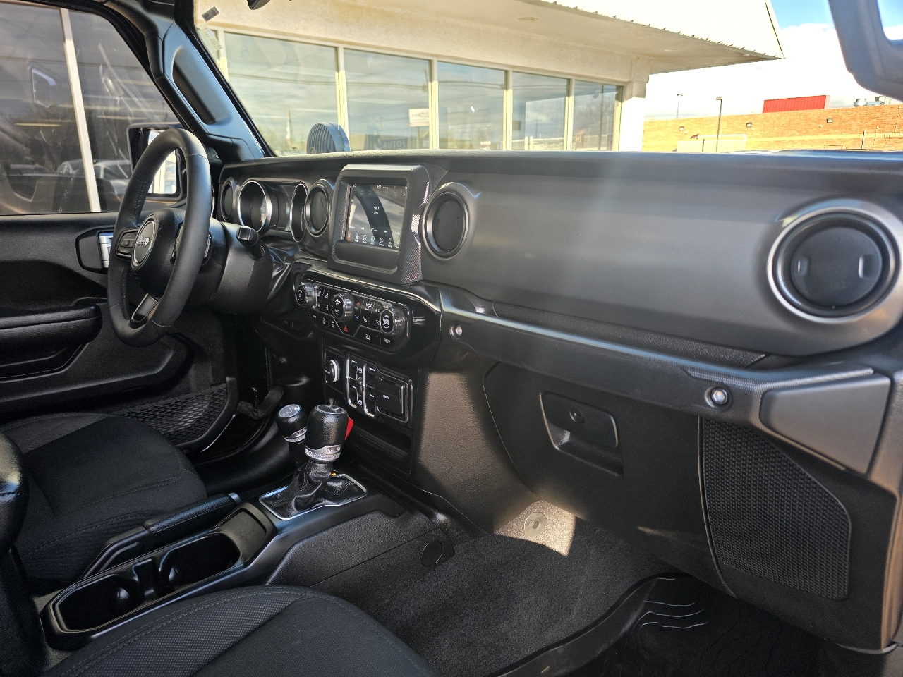 Jeep Gladiator Willys 4x4 2023