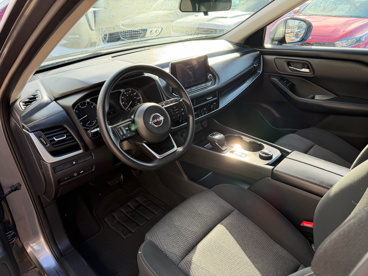 Nissan Rogue AWD SV 2024