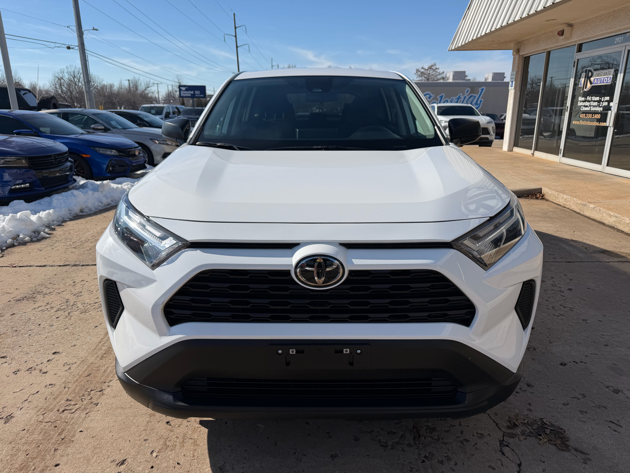 Toyota RAV4 LE AWD (Natl) 2024