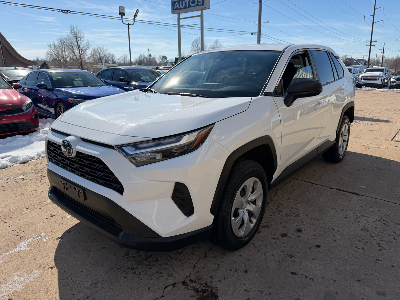 Toyota RAV4 LE AWD (Natl) 2024