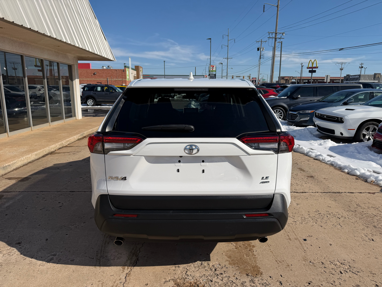 Toyota RAV4 LE AWD (Natl) 2024