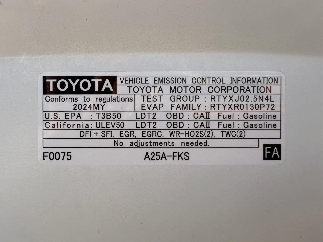 Toyota RAV4 LE AWD (Natl) 2024