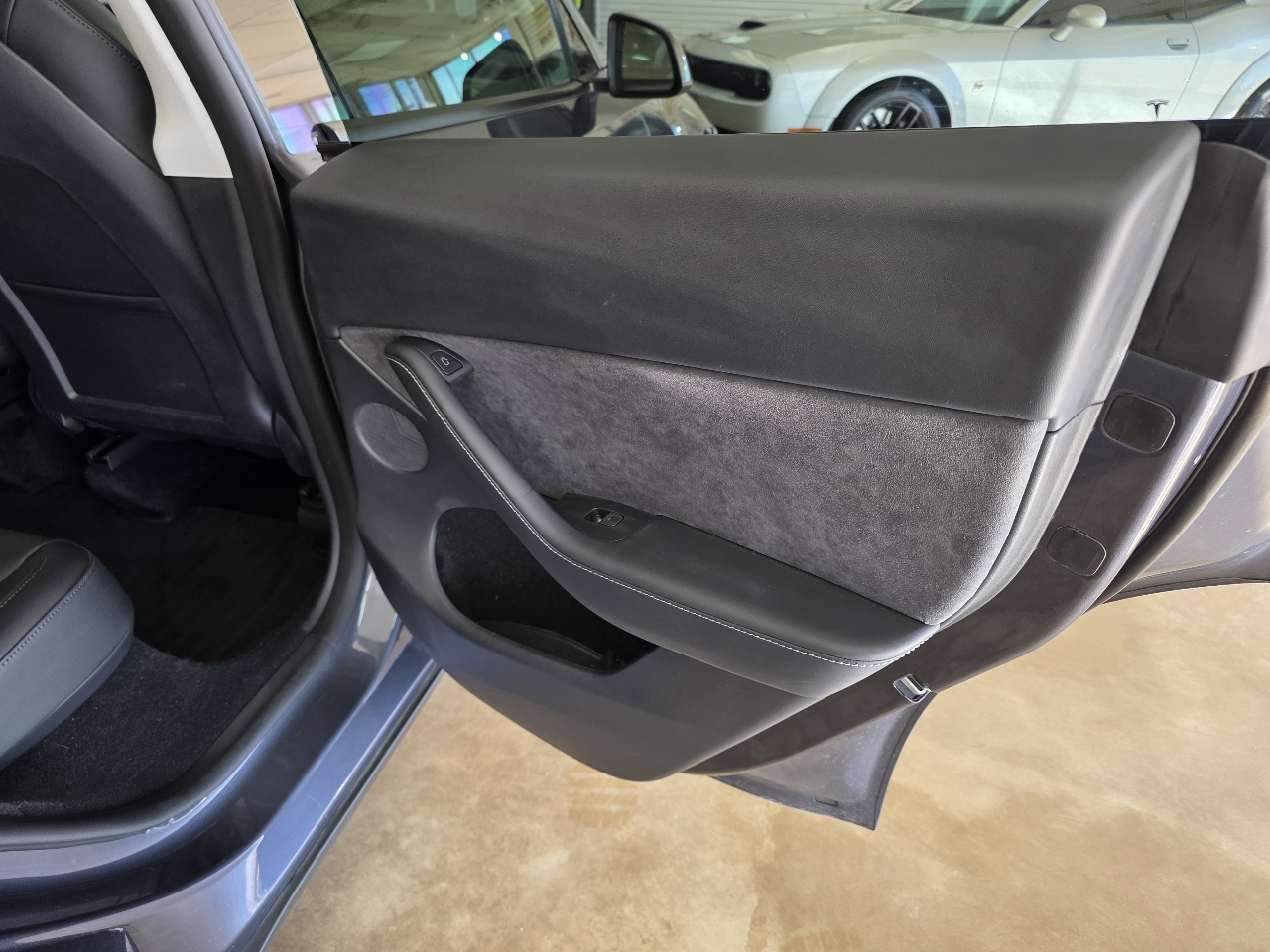 Tesla Model Y Long Range AWD 2023