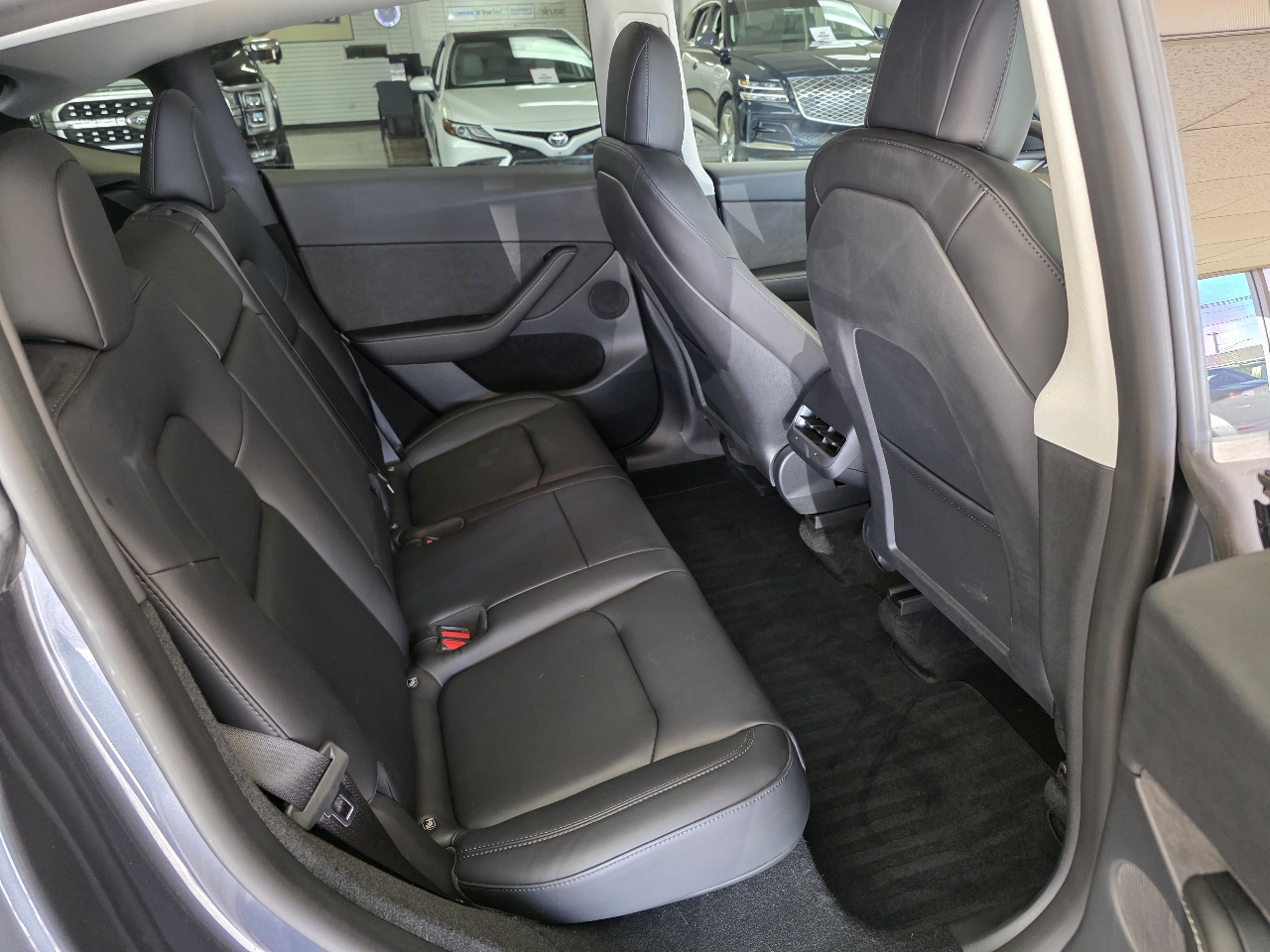 Tesla Model Y Long Range AWD 2023