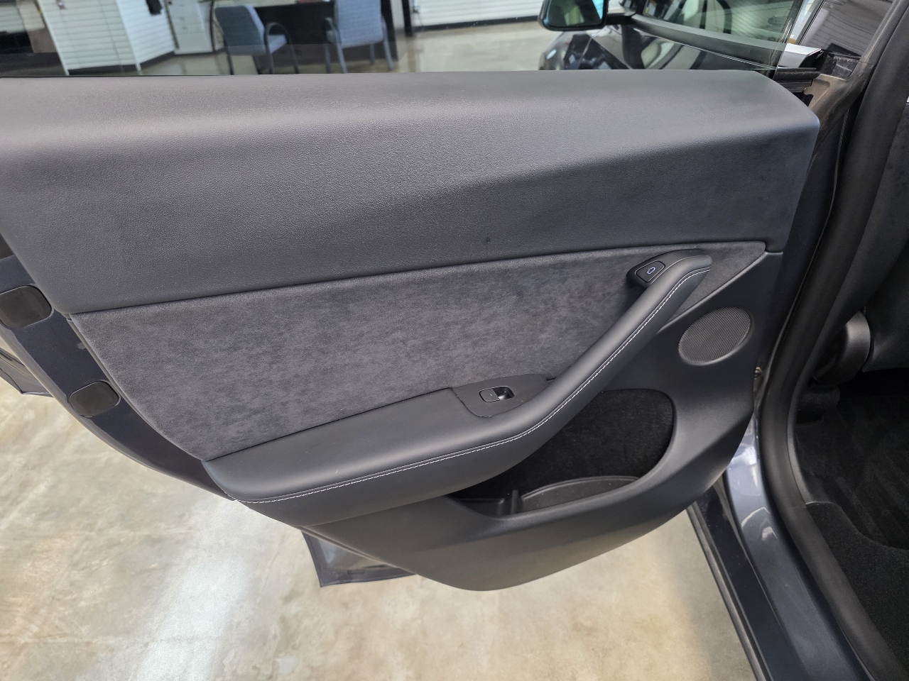 Tesla Model Y Long Range AWD 2023