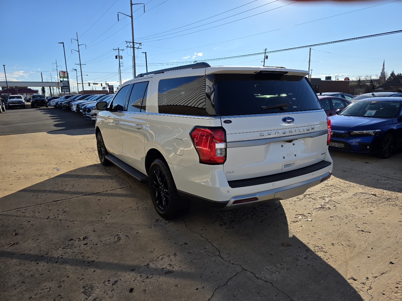 Ford Expedition Max XLT 4x2 2024