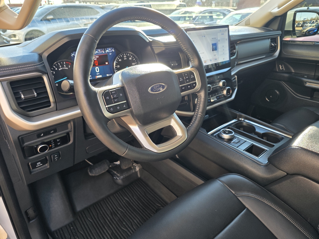 Ford Expedition Max XLT 4x2 2024