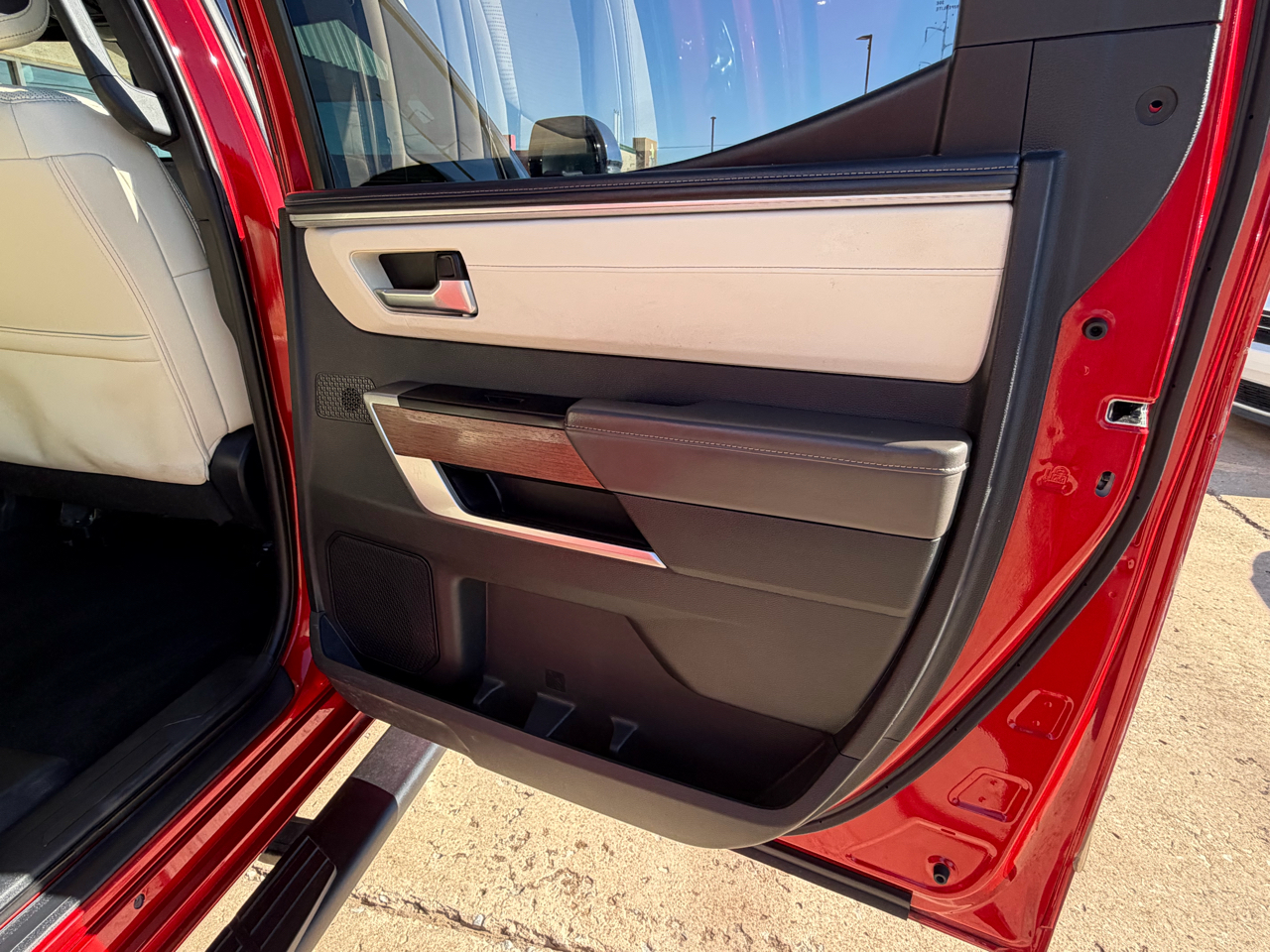 Toyota Tundra 4WD 1794 Edition Hybrid CrewMax 5.5' Bed (Natl) 2023