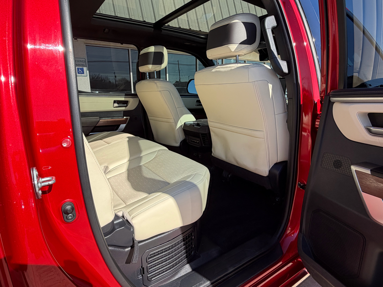 Toyota Tundra 4WD 1794 Edition Hybrid CrewMax 5.5' Bed (Natl) 2023