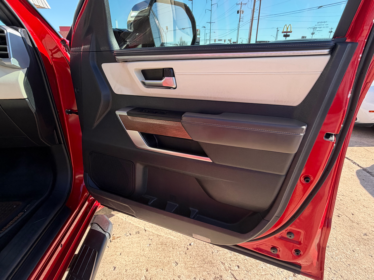 Toyota Tundra 4WD 1794 Edition Hybrid CrewMax 5.5' Bed (Natl) 2023