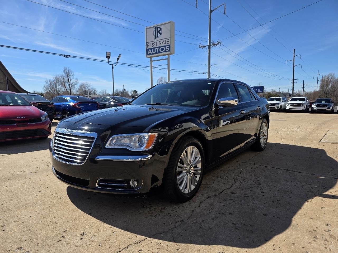 Chrysler 300 4dr Sdn 300C AWD 2013